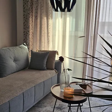 Nina Apartment *