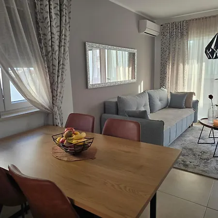 Apartment Nina